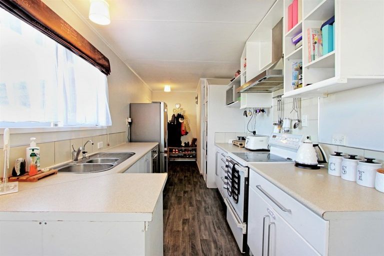 Photo of property in 14 Beryl Place, Pukehangi, Rotorua, 3015