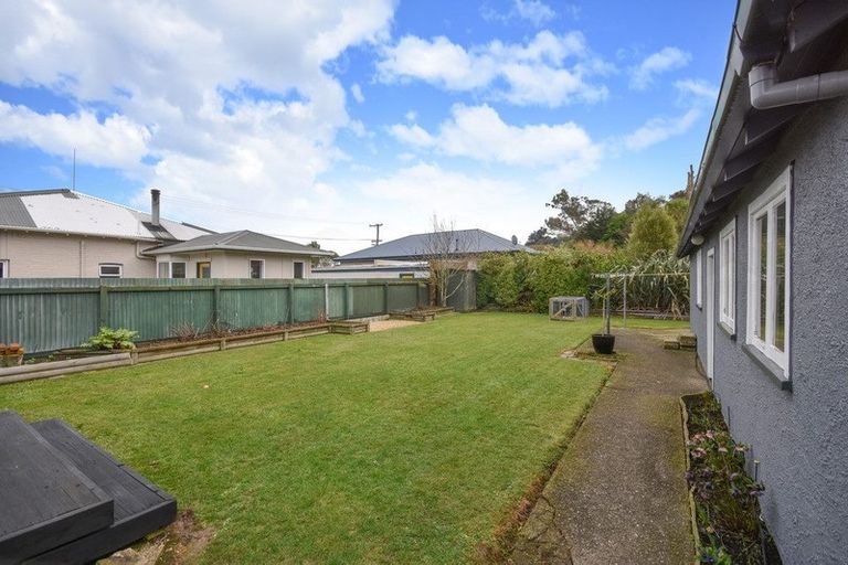 Photo of property in 37 Somerville Street, Andersons Bay, Dunedin, 9013