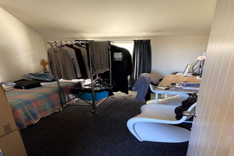 Photo of property in 327 Barbadoes Street, Christchurch Central, Christchurch, 8011