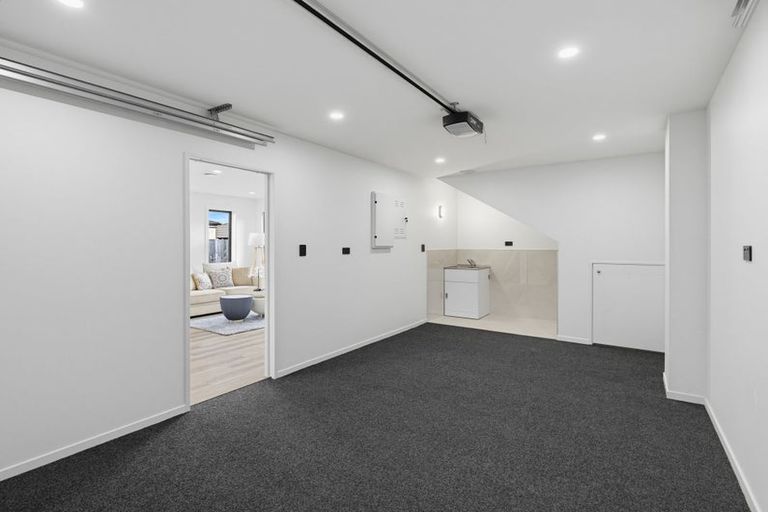 Photo of property in 124 Helvetia Road, Pukekohe, 2120