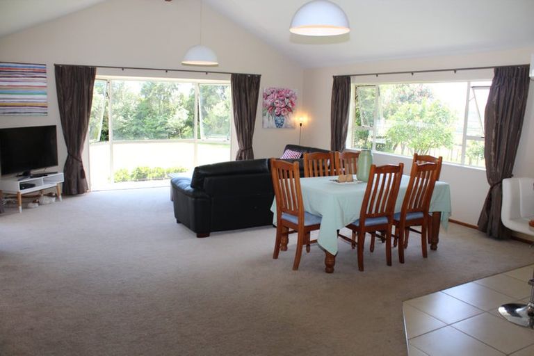 Photo of property in 38 Henson Road, Whitford, Howick, 2571