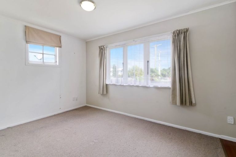 Photo of property in 37 Fairview Road, Western Heights, Rotorua, 3015