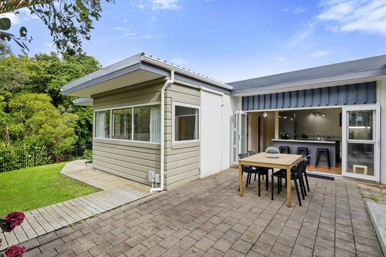 Photo of property in 76a Wai-iti Crescent, Woburn, Lower Hutt, 5010