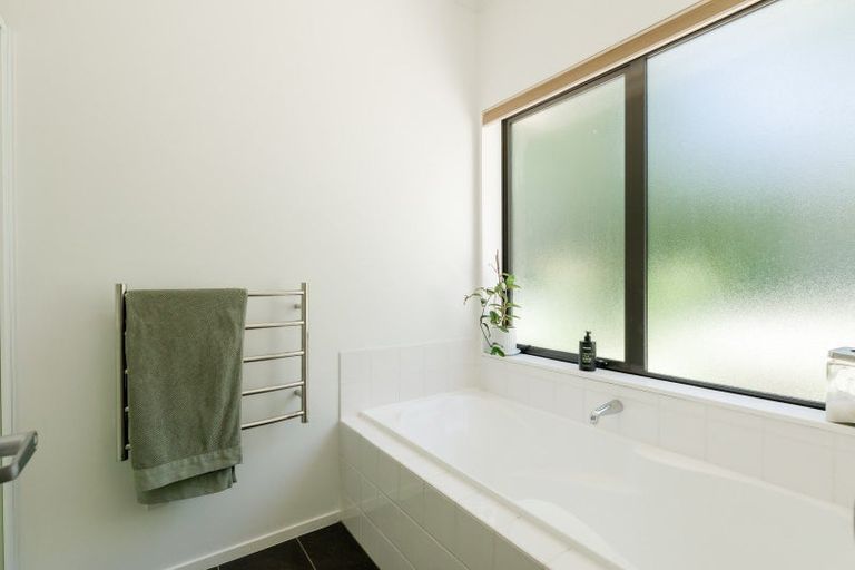 Photo of property in 6 Bridgewater Lane, Stoke, Nelson, 7011