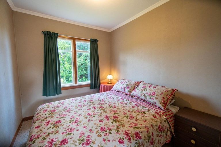 Photo of property in 33 Mckerrow Street, Te Anau, 9600