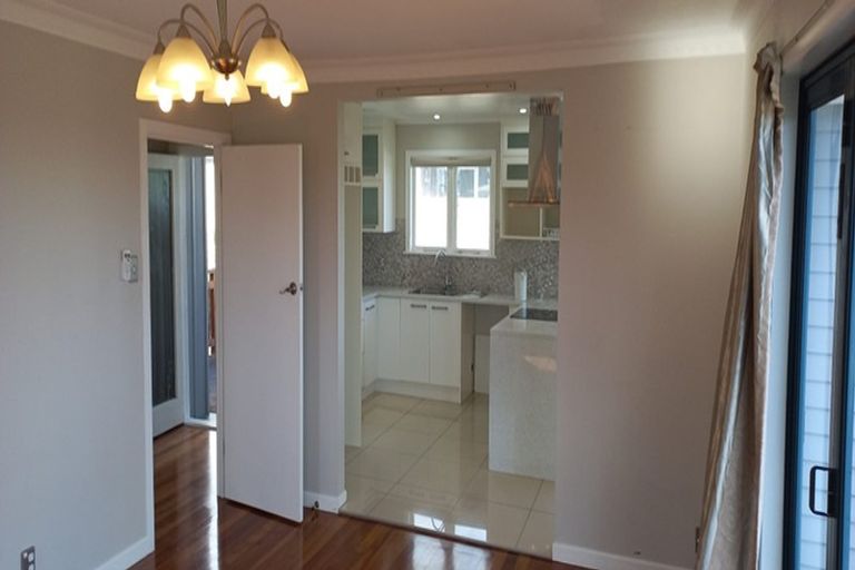 Photo of property in 82a Mokoia Road, Birkenhead, Auckland, 0626