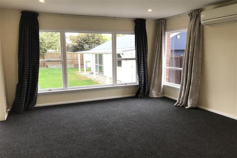 Photo of property in 14 Opal Place, Casebrook, Christchurch, 8051