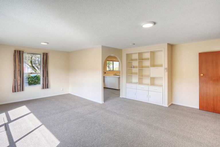 Photo of property in 1/3 Karnak Crescent, Russley, Christchurch, 8042