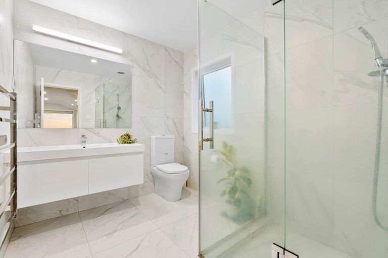 Photo of property in 34 Brickworks Bay Road, Hobsonville, Auckland, 0618