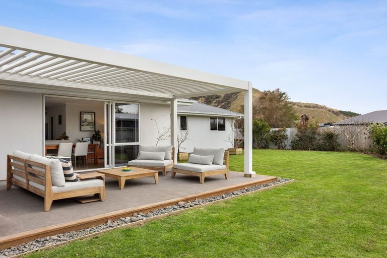 Photo of property in 6 Hamilton Drive, Wainui, Gisborne, 4010