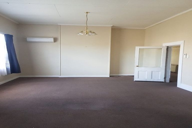 Photo of property in 35 Queens Drive, Richmond, Invercargill, 9810
