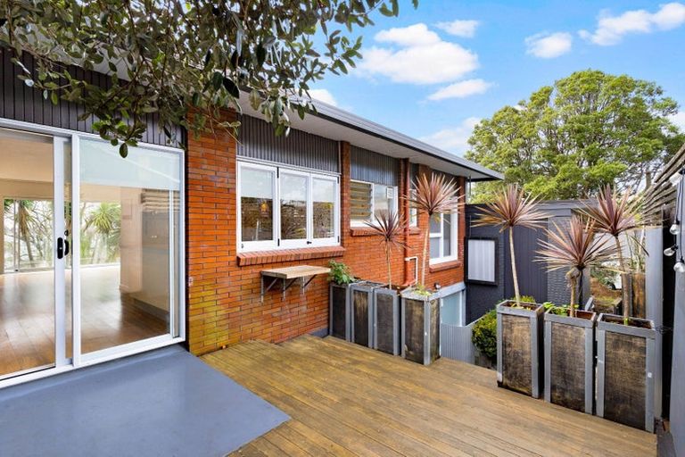 Photo of property in 2/14 Rangitira Avenue, Takapuna, Auckland, 0622