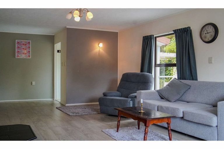 Photo of property in 3 Tuatahi Place, Kerikeri, 0230