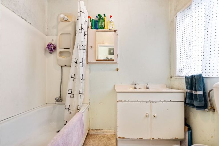 Photo of property in 30a Homedale Street, Pukehangi, Rotorua, 3015