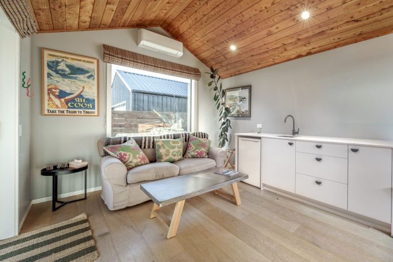 Photo of property in 23 Teal Place, Lake Hawea, Wanaka, 9382