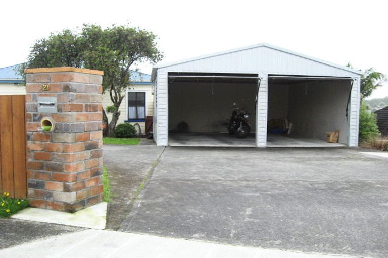 Photo of property in 21 Anzac Road, Morningside, Whangarei, 0110