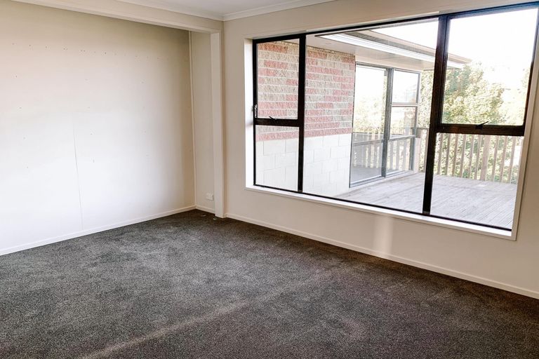 Photo of property in 32 Tomkins Street, Green Island, Dunedin, 9018