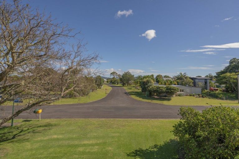 Photo of property in 37 Oyster Drive, Cooks Beach, Whitianga, 3591