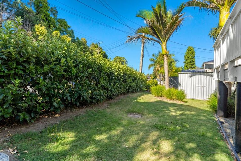 Photo of property in 32a Sandown Road, Rothesay Bay, Auckland, 0630