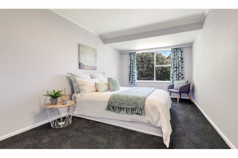 Photo of property in 51a Glenharrow Avenue, Avonhead, Christchurch, 8042