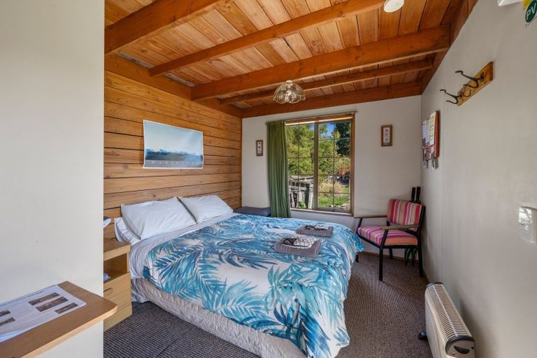 Photo of property in The Crows Nest Backpackers, 3365 Ida Valley-omakau Road, Oturehua, 9387