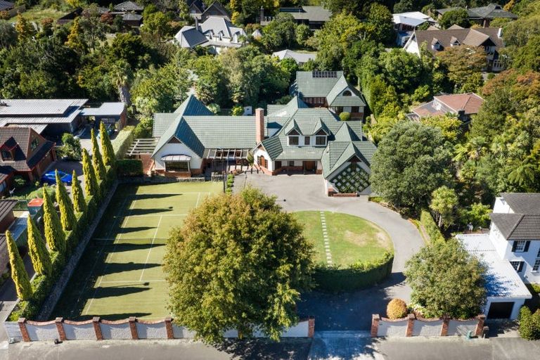 Photo of property in 183 Victoria Avenue, Hokowhitu, Palmerston North, 4410