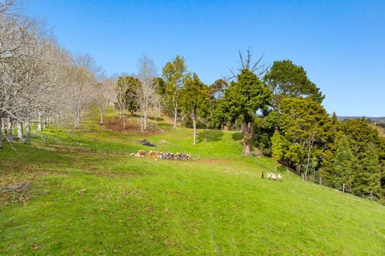 Photo of property in 50 Waitoki Road, Waitoki, Kaukapakapa, 0871