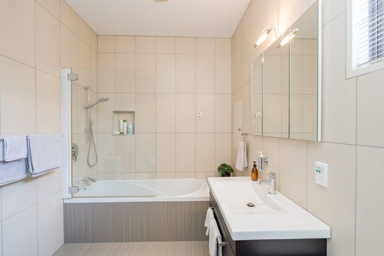 Photo of property in 3 Mcleod Court, Rosedale, Invercargill, 9810