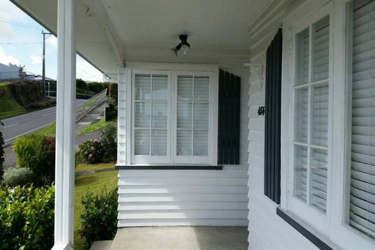 Photo of property in 454 Otumoetai Road, Otumoetai, Tauranga, 3110