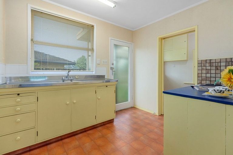 Photo of property in 12 Donovan Street, Te Puke, 3119