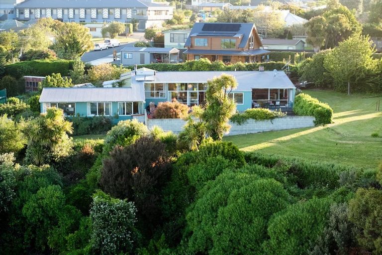 Photo of property in 12 Deal Street, Kaikoura, 7300