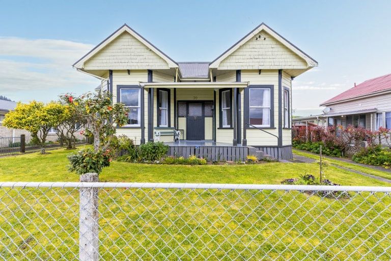 Photo of property in 30 Turaki Street, Taumarunui, 3920