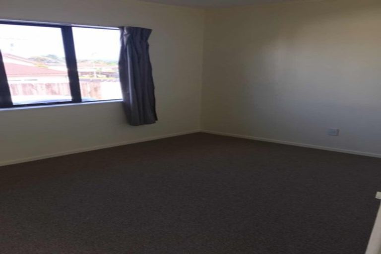 Photo of property in 3 Constance Place, Clover Park, Auckland, 2019