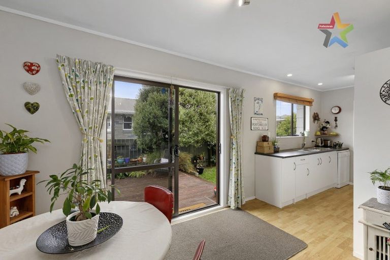 Photo of property in 2/24 Gadsby Street, Avalon, Lower Hutt, 5011