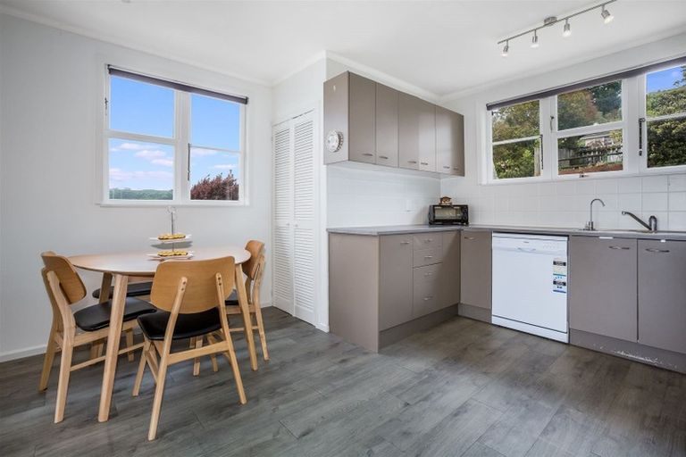 Photo of property in 18 Waiho Terrace, Elsdon, Porirua, 5022