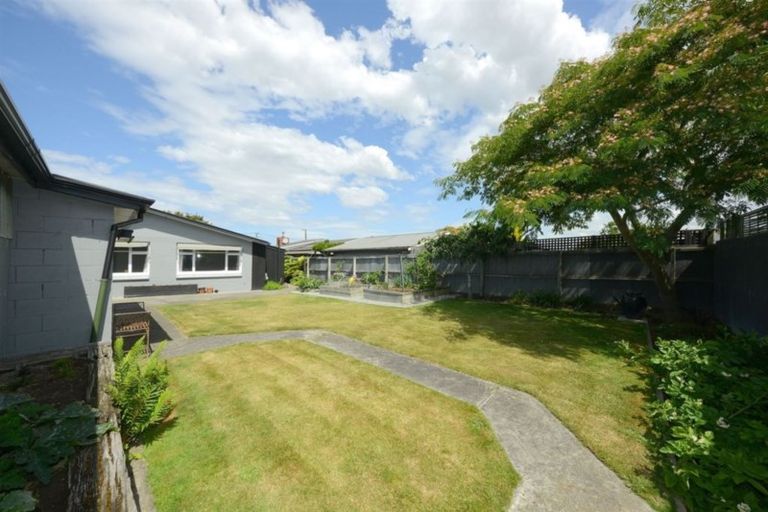 Photo of property in 111 Mooray Avenue, Bishopdale, Christchurch, 8053