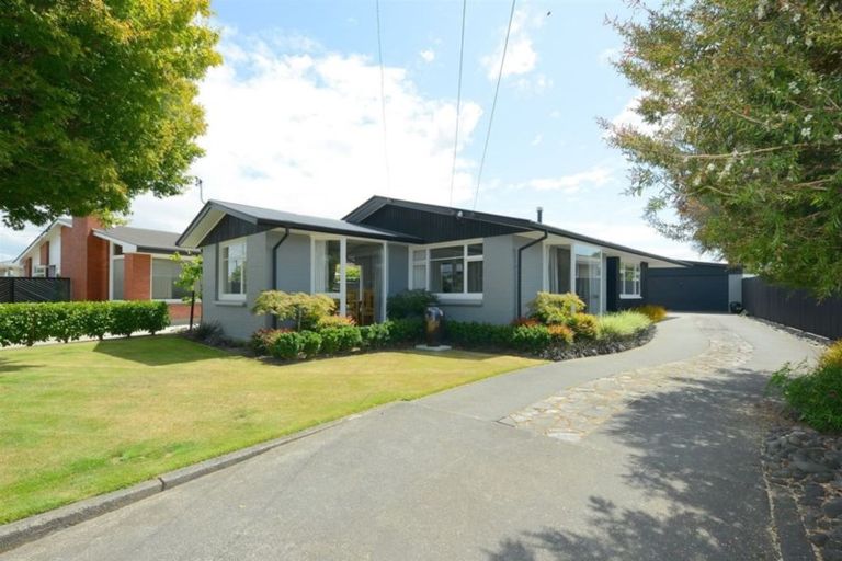 Photo of property in 111 Mooray Avenue, Bishopdale, Christchurch, 8053