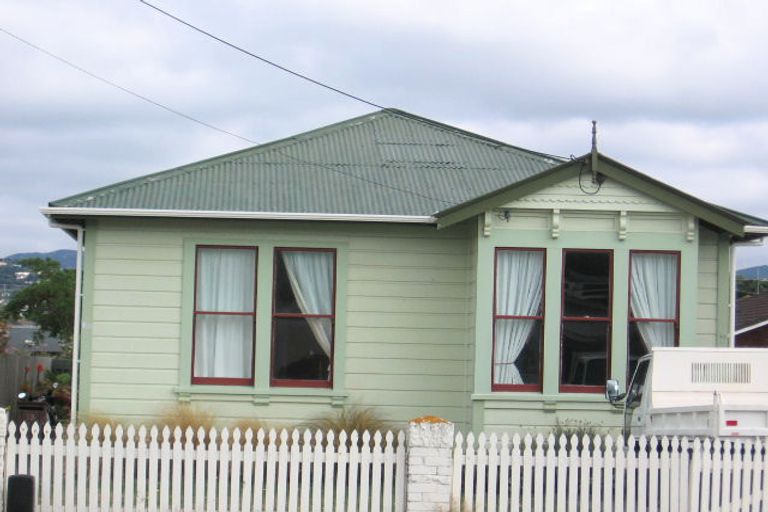 Photo of property in 13a Aparima Avenue, Miramar, Wellington, 6022