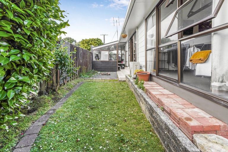 Photo of property in 29 Winter Street, Fairfield, Hamilton, 3214