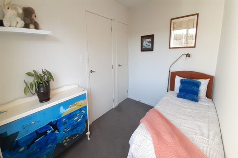 Photo of property in 11 Rotoiti Way, Poraiti, Napier, 4112