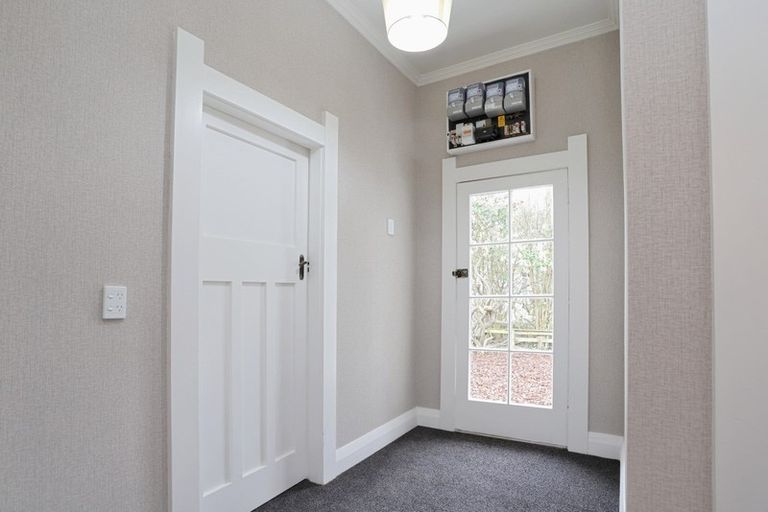 Photo of property in 151 Park Street, Winton, 9720