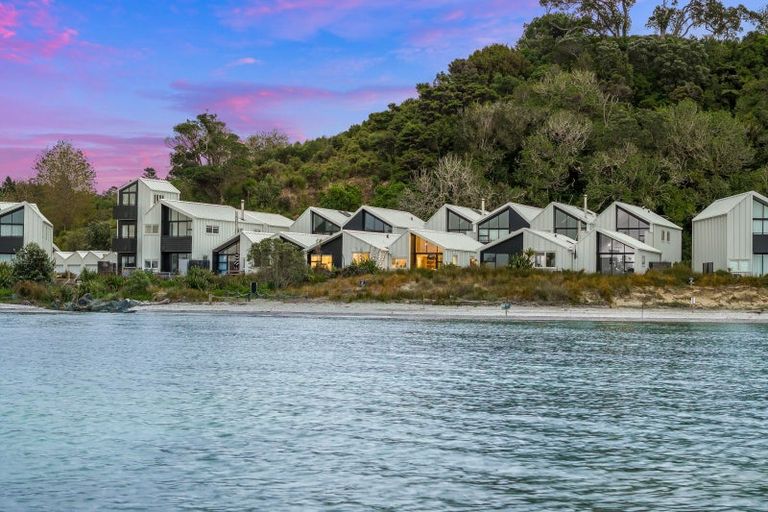 Photo of property in 21 Boathouse Bay Lane, Snells Beach, 0920