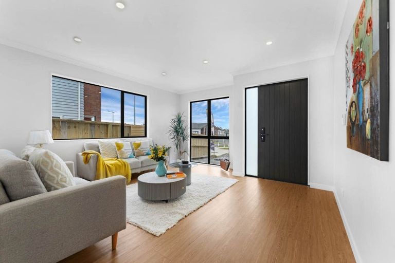 Photo of property in 2 Mulligan Lane, Opaheke, 2113