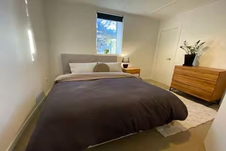 Photo of property in 4 Outlook Road, Greenhithe, Auckland, 0632