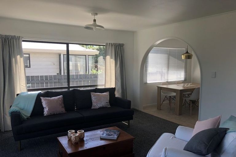 Photo of property in 228 Gravatt Road, Papamoa Beach, Papamoa, 3118