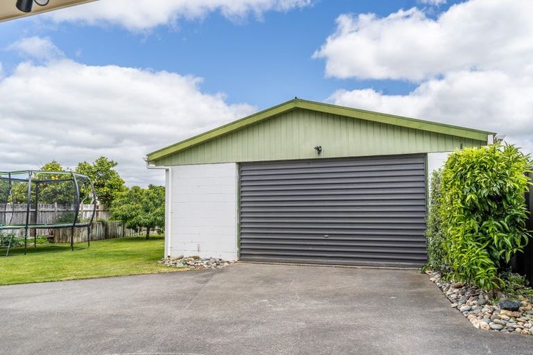 Photo of property in 32 Livingstone Avenue, Nawton, Hamilton, 3200