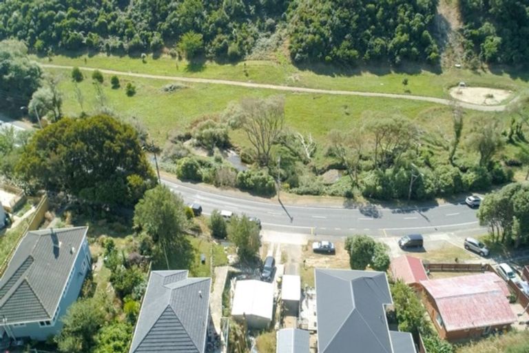 Photo of property in 36 Champion Street, Ranui, Porirua, 5024