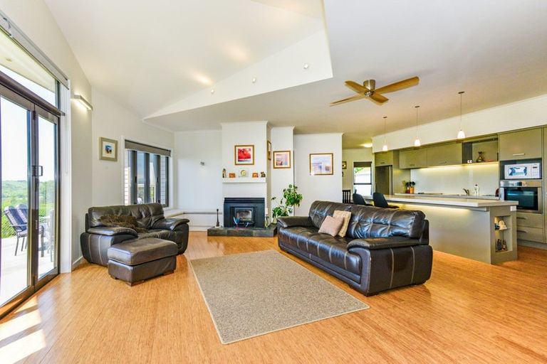 Photo of property in 15 Whakapirau Road, Maraekakaho, Hastings, 4174