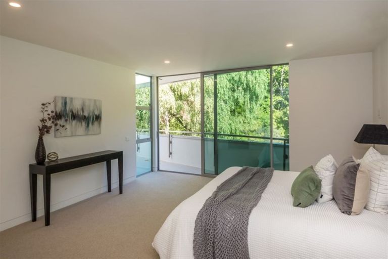 Photo of property in 16 Carlton Mill Road, Merivale, Christchurch, 8014