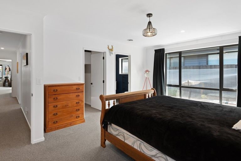 Photo of property in 11 Donne Street, Marshland, Christchurch, 8083